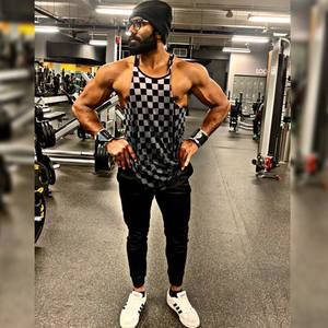 Meet your Posher, Nusky